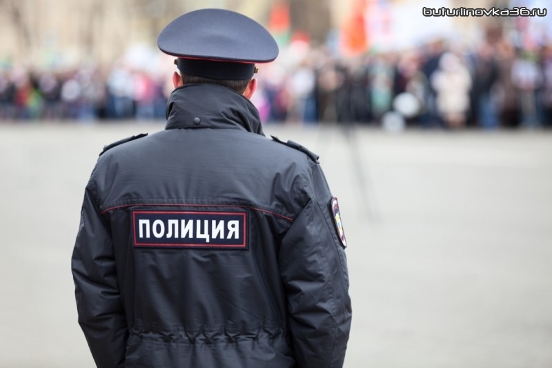 Житель Бутурлиновки пойдет под суд за бросок ботинка в полицейского