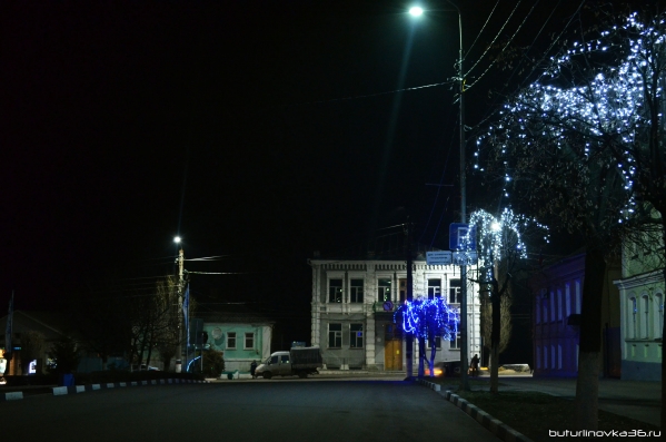 Готовимся к Новому году! Площадь Воли в Бутурлиновке