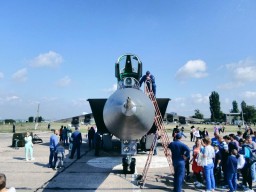 Аэродром Бутурлиновка. Выставка авиатехники