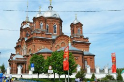 Въезд на пл. Воли