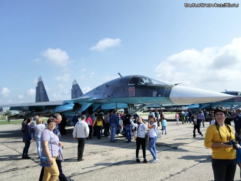 Аэродром Бутурлиновка. Выставка авиатехники