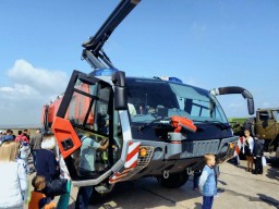 Аэродром Бутурлиновка. Выставка авиатехники