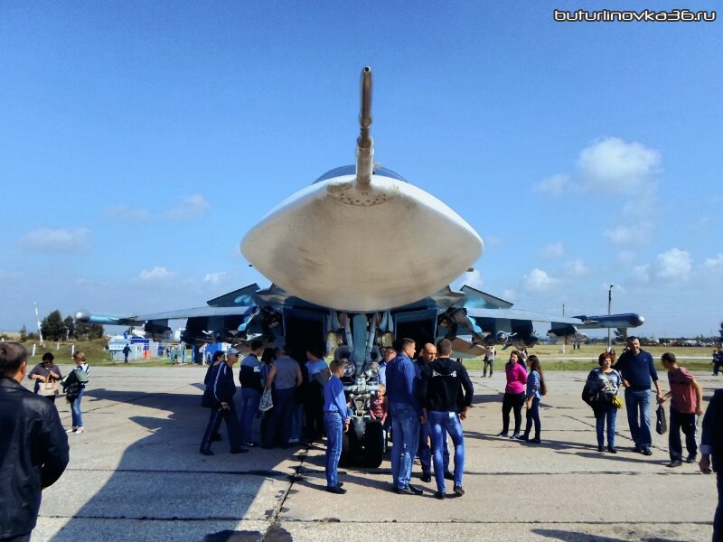 Аэродром Бутурлиновка. Выставка авиатехники